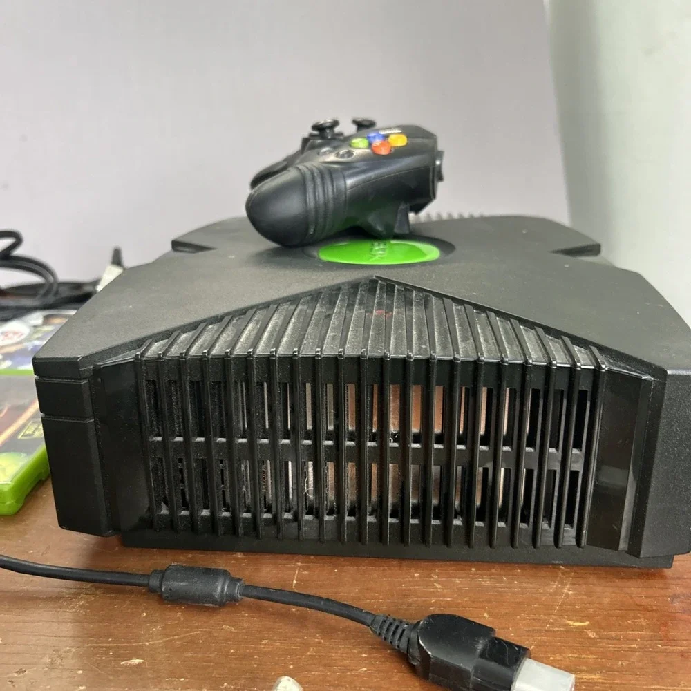 Microsoft Original Xbox Console Bundle Halo 2 NCAA 2005 GTA Vice City Tested
